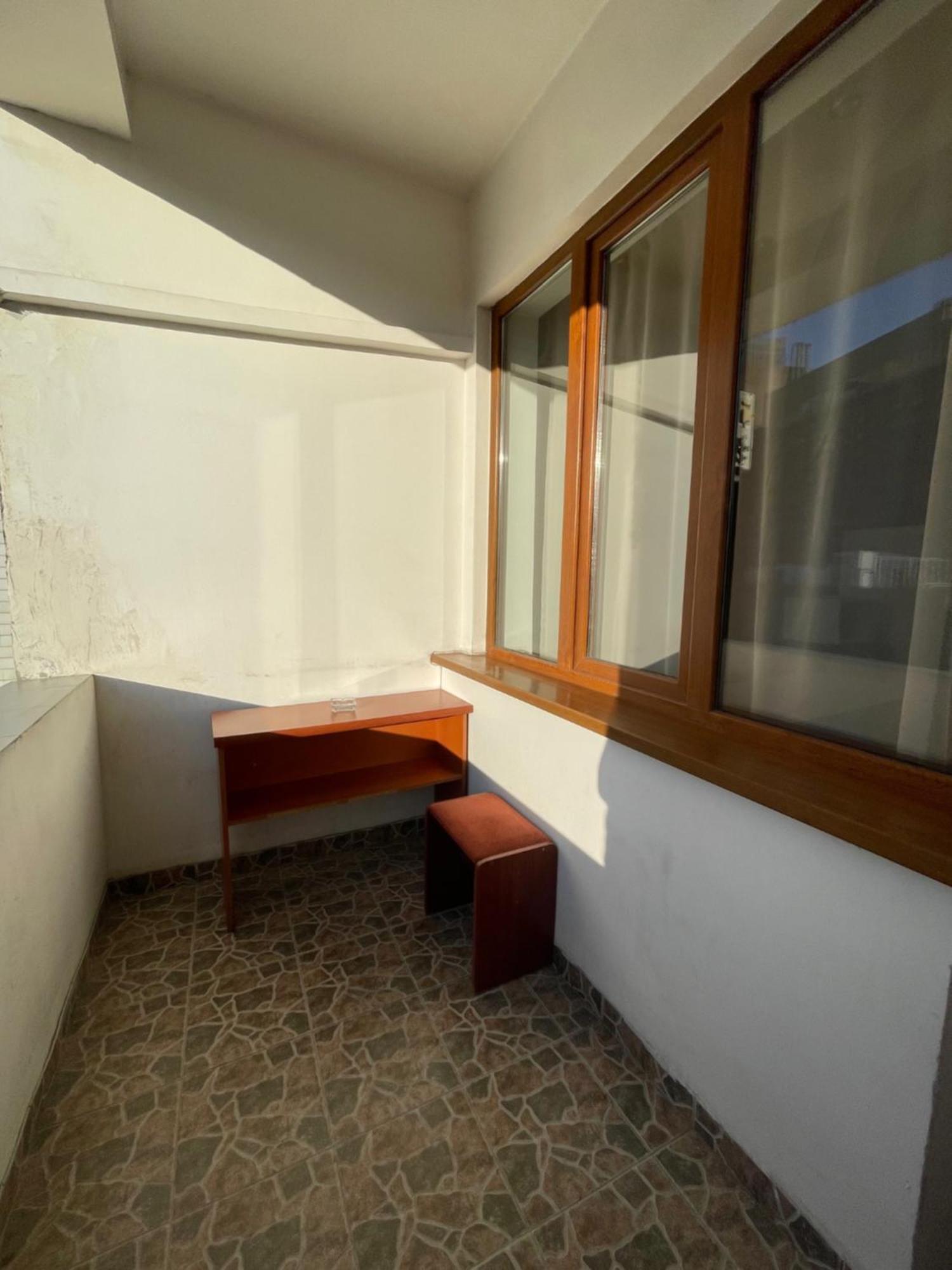 Apartment #1 In The City Center 耶烈万 外观 照片